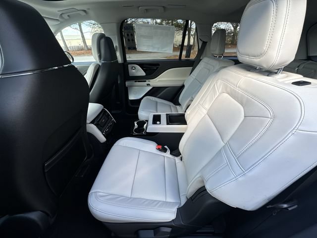 New 2026 Lincoln Aviator Reserve w/ Luxury Package RWD image 23