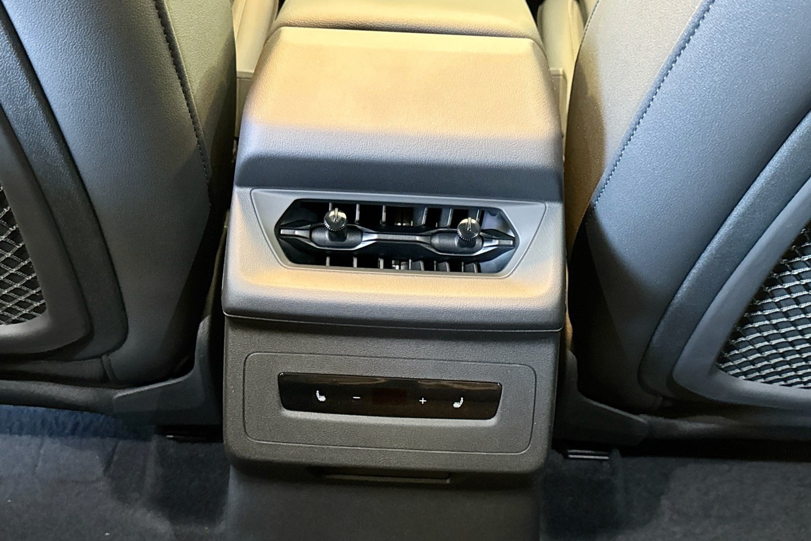 New 2027 Audi Q6 e-tron Premium Plus AWD/4WD image 22