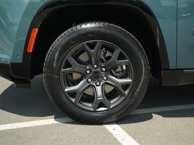 New 2026 Jeep Grand Wagoneer Limited w/ Premium Group II AWD/4WD image 9