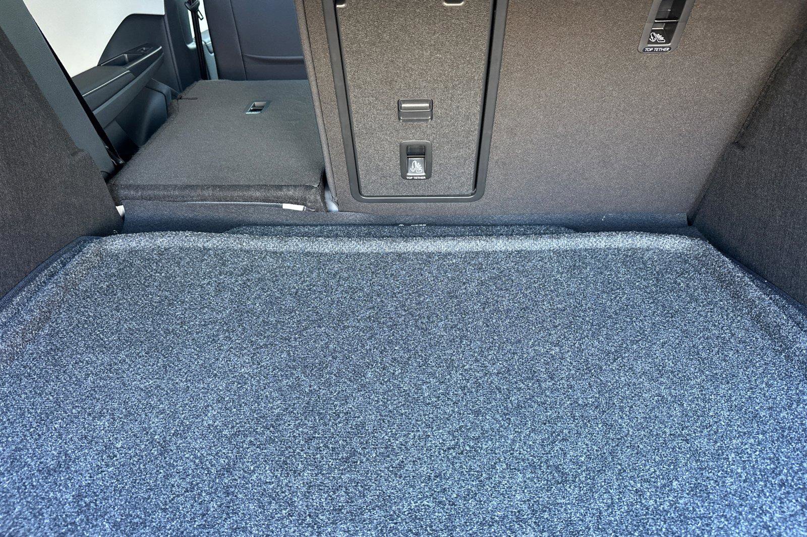 New 2026 Volkswagen Taos SEL image 14