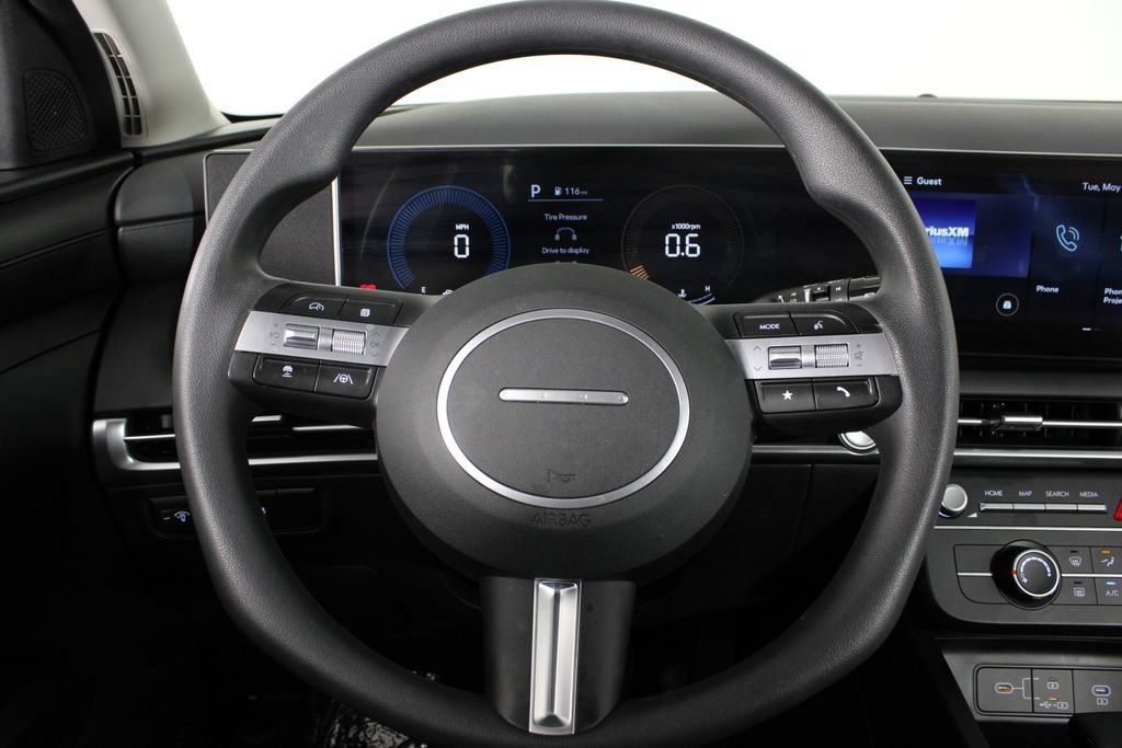 Certified 2026 Hyundai Tucson SE FWD image 25