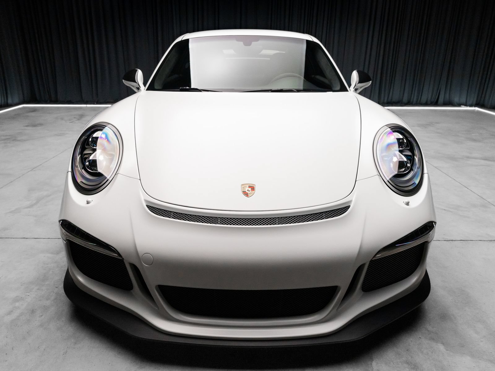 Used 2015 Porsche 911 GT3 w/ Sound Package Plus RWD image 10