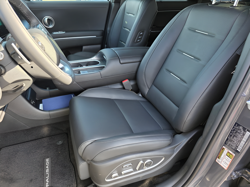 New 2026 Hyundai Palisade Calligraphy AWD/4WD image 13