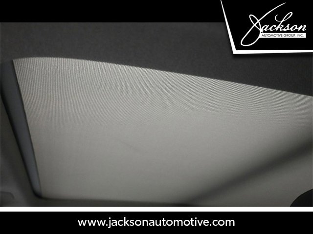 Used 2025 Volvo XC40 B5 Plus w/ Protection Package Premier image 19