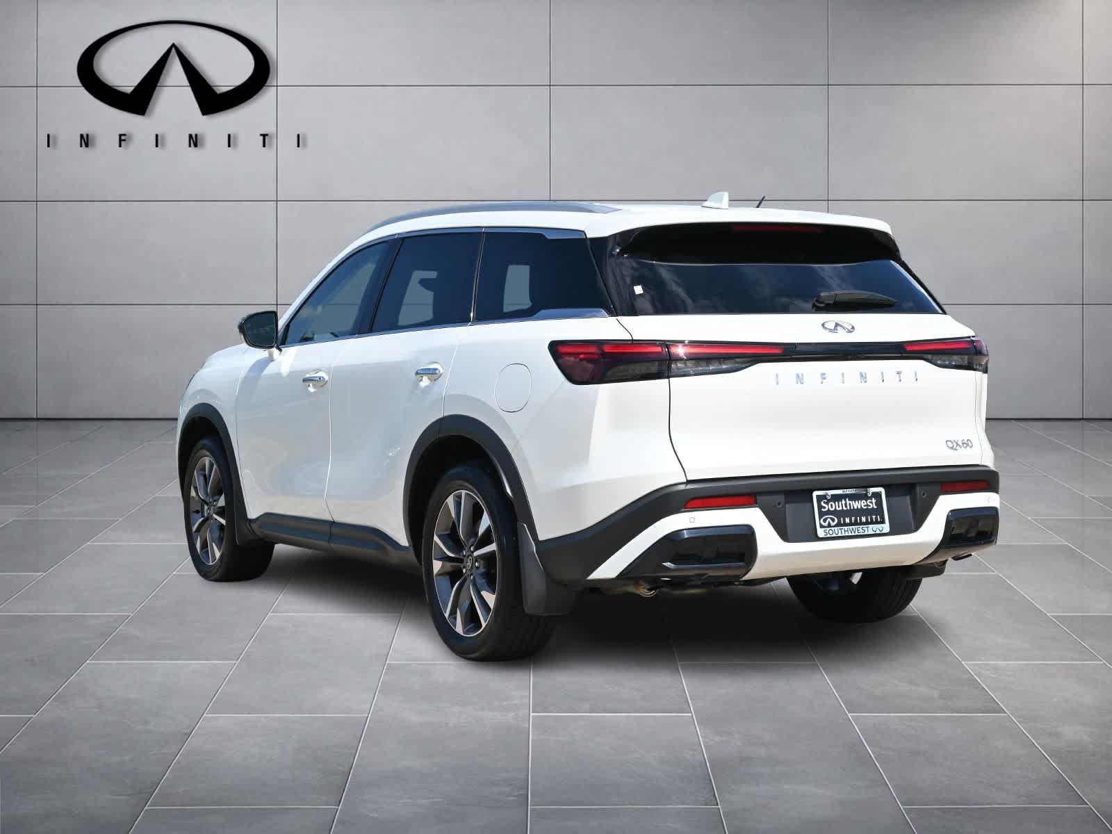 Certified 2025 INFINITI QX60 Luxe FWD image 5