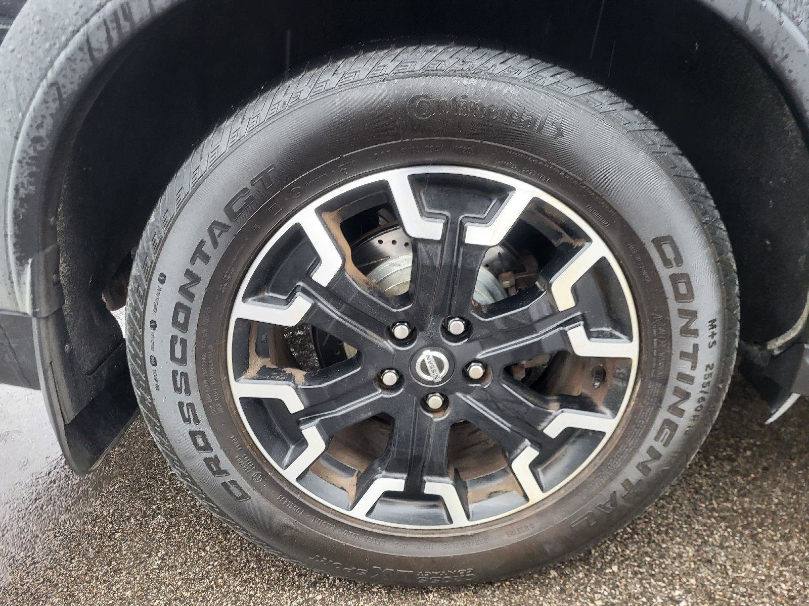 Used 2020 Nissan Pathfinder SL image 13