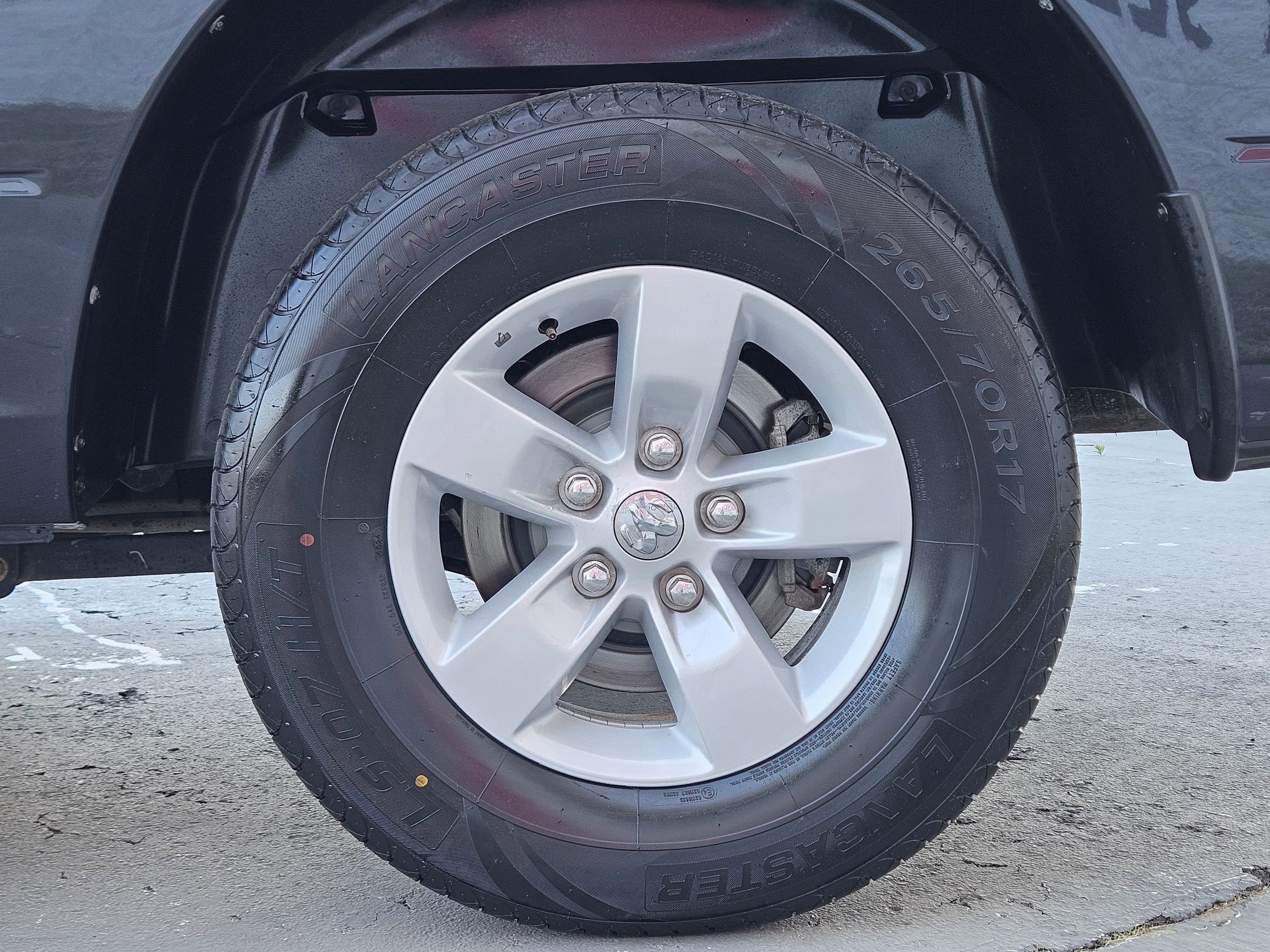 Used 2021 RAM 1500 Tradesman w/ Chrome Plus Package image 28