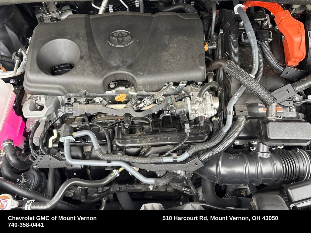 Used 2025 Toyota Sienna XLE image 23