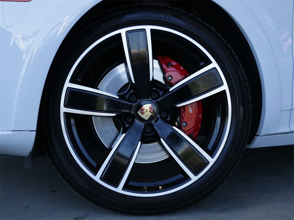 Certified 2023 Porsche Cayenne GTS image 8