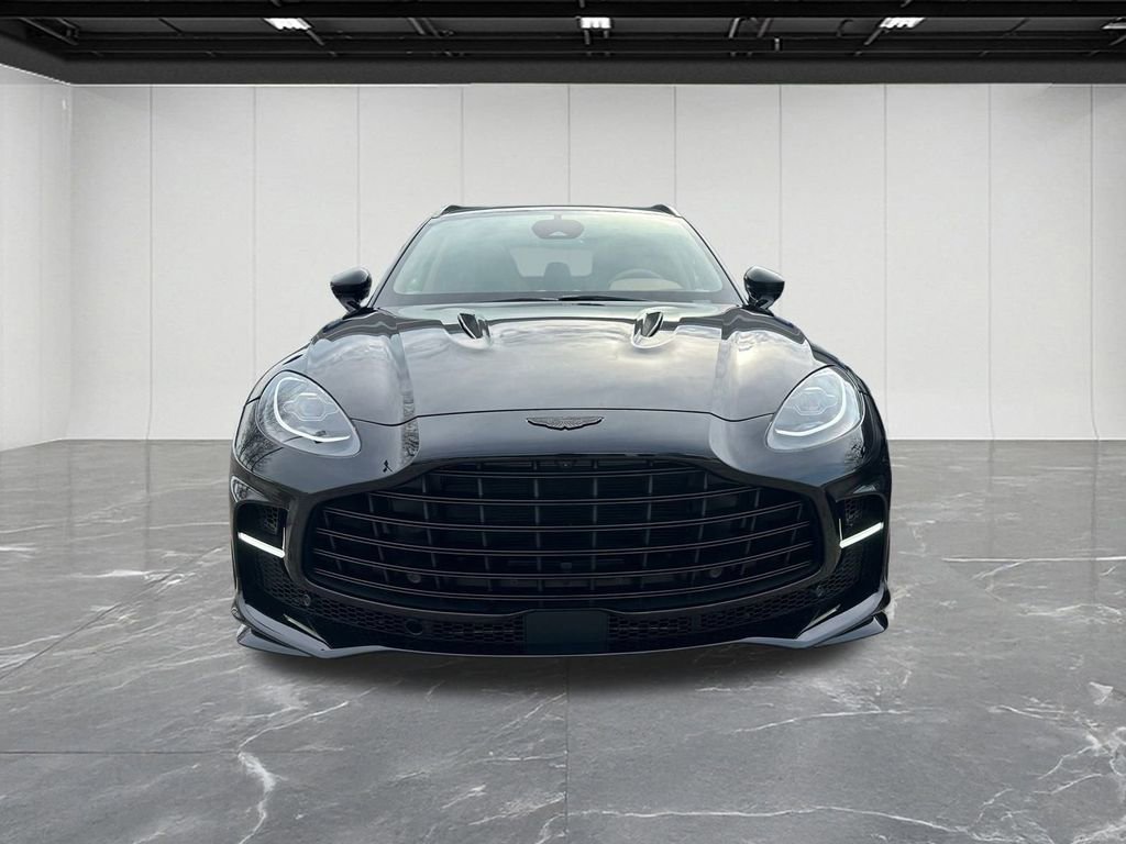 New 2026 Aston Martin DBX 707 image 13