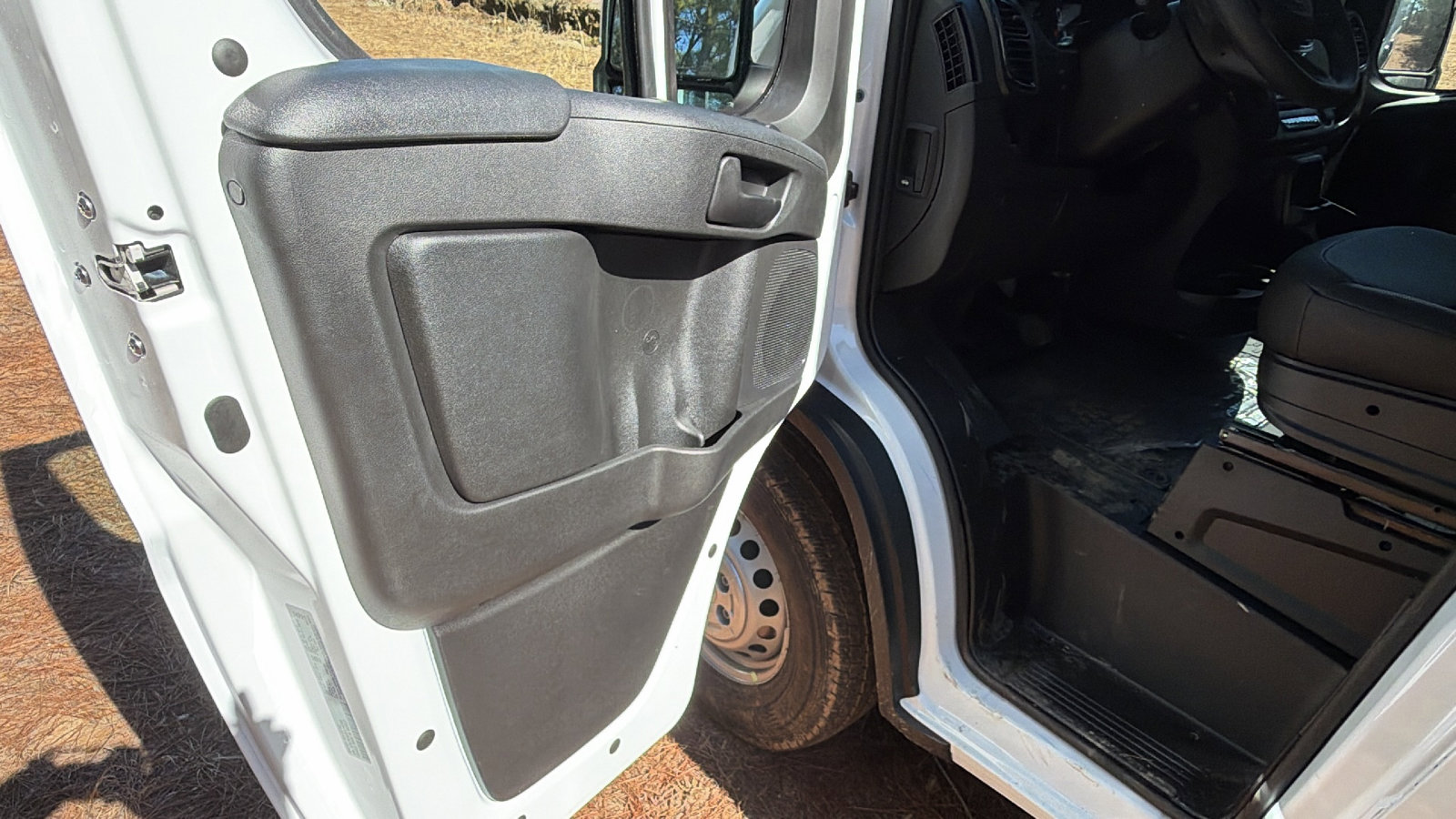 New 2026 RAM ProMaster 1500 w/ Power Group FWD image 15