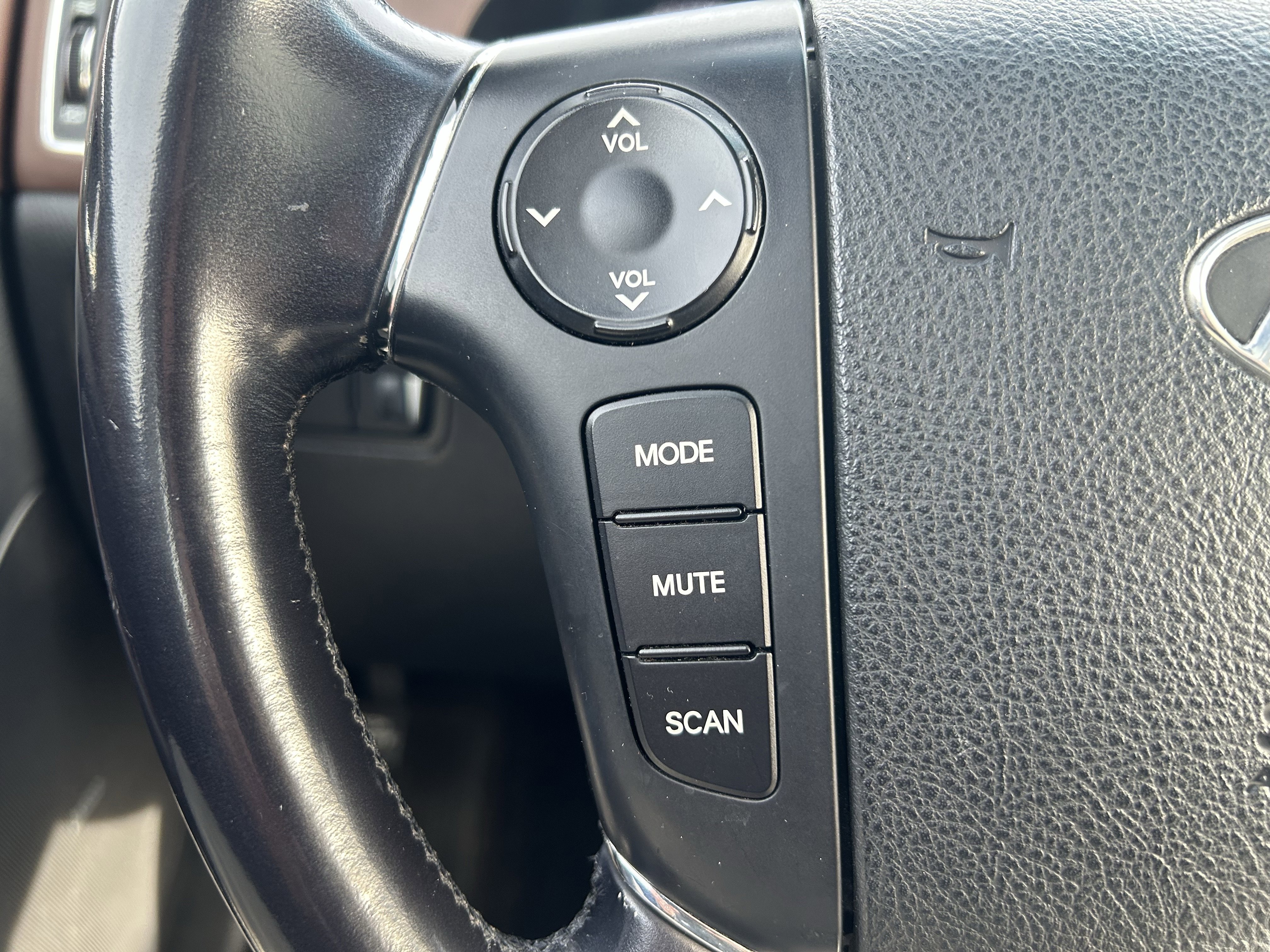 Used 2009 Hyundai Genesis 3.8 w/ Premium Plus Pkg 3 image 13