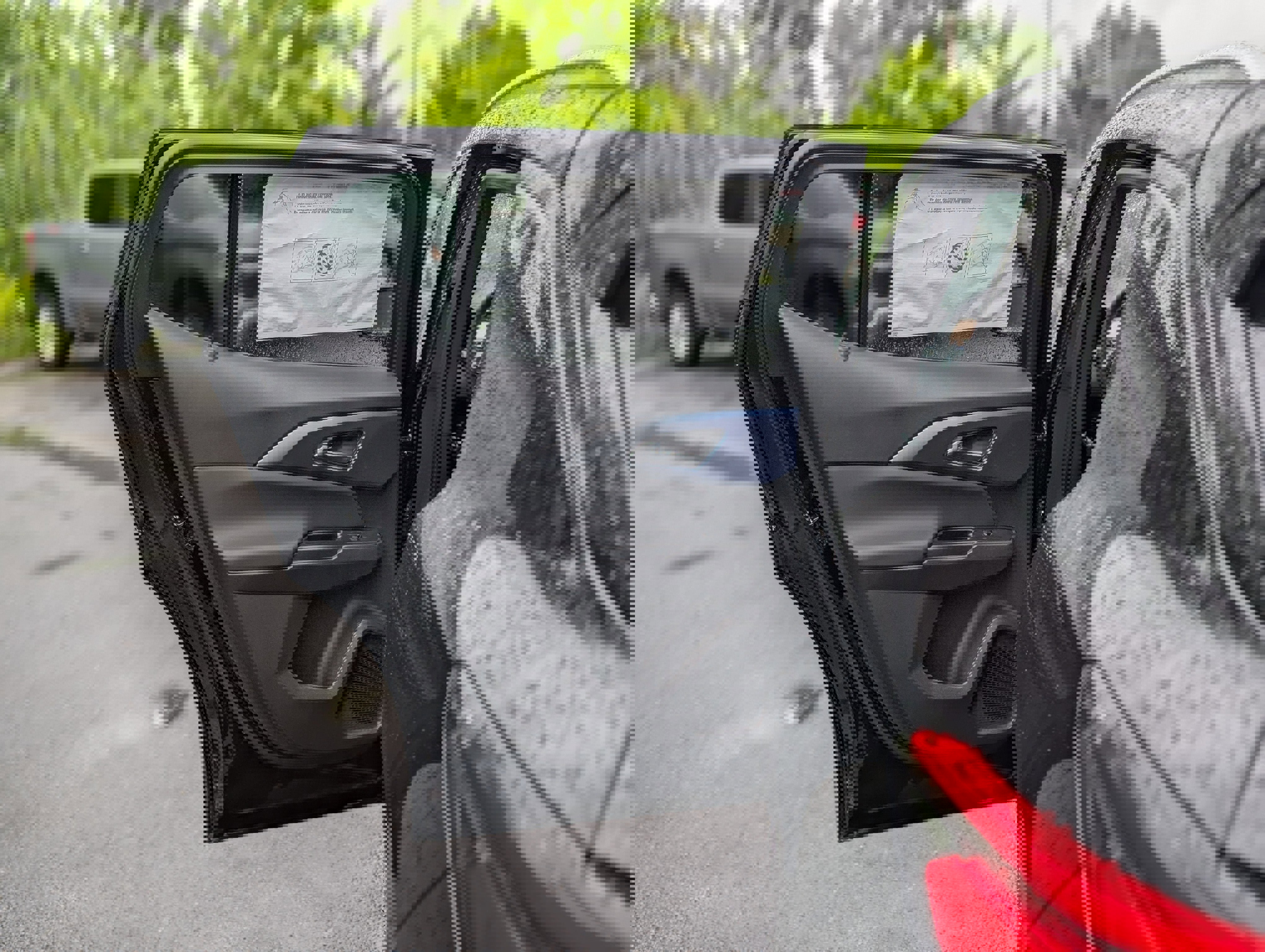 New 2025 Chevrolet Equinox EV LT image 27