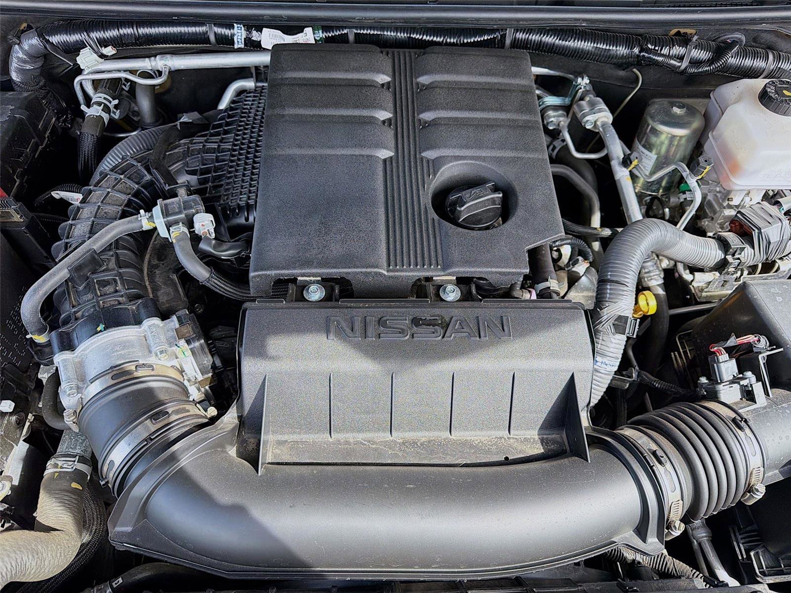 Used 2024 Nissan Frontier PRO-4X w/ Off-Road Protection Package image 29