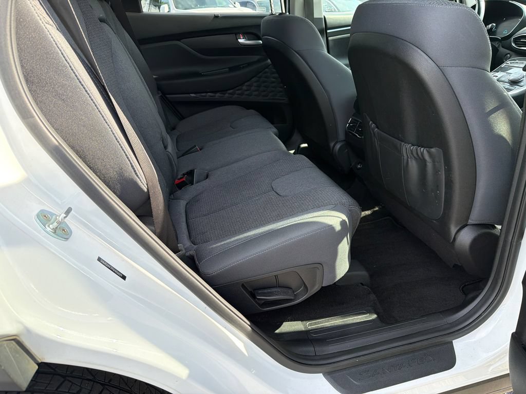 Used 2022 Hyundai Santa Fe SEL w/ Convenience Package FWD image 15
