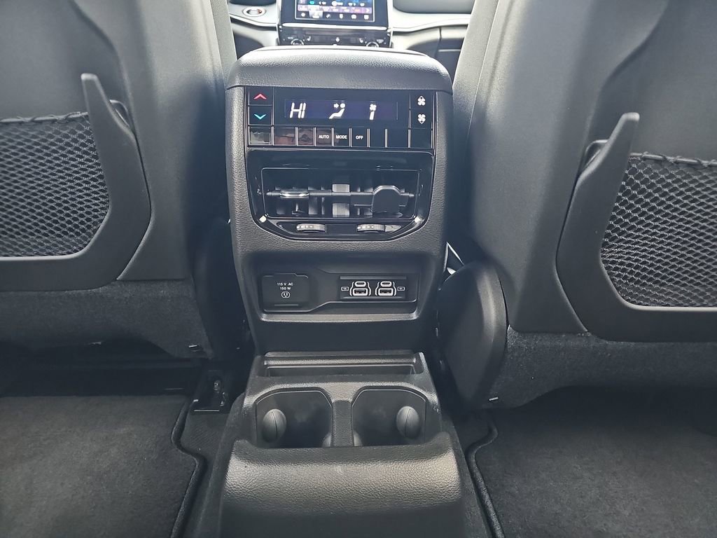 New 2025 Jeep Grand Cherokee L Altitude image 33