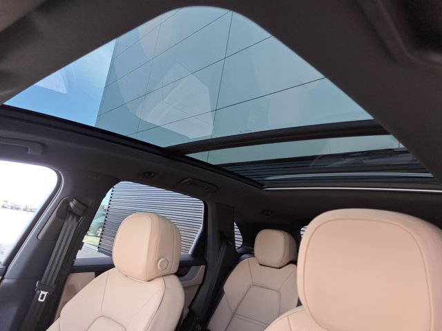 New 2026 Porsche Cayenne S AWD/4WD image 37