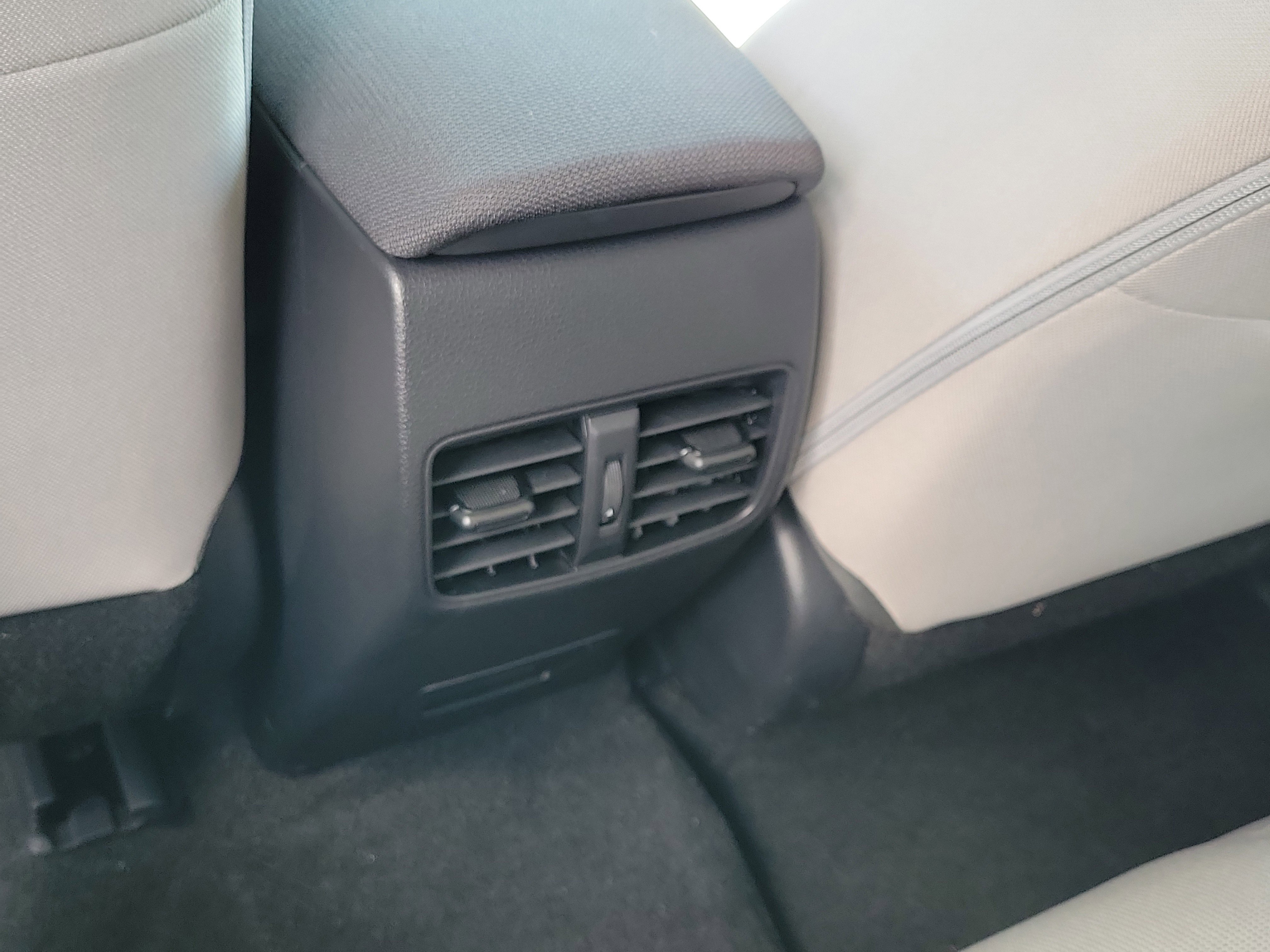 Certified 2026 Toyota Corolla Cross LE FWD image 14