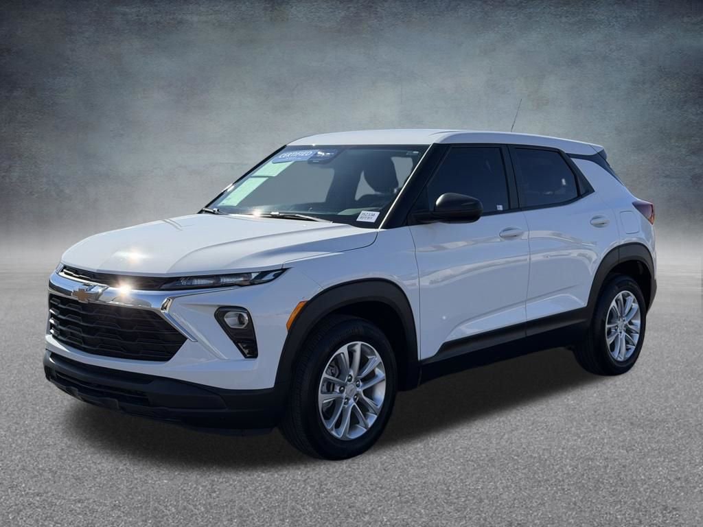 Used 2024 Chevrolet TrailBlazer LS w/ LS Convenience Package image 9