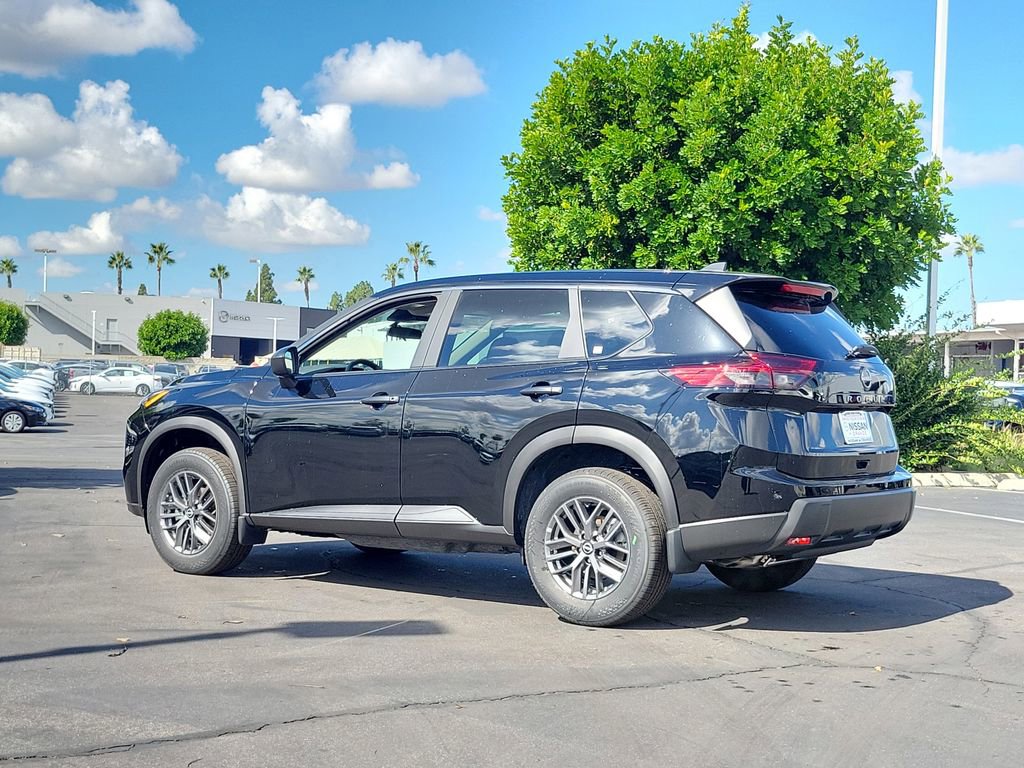 New 2026 Nissan Rogue S image 2