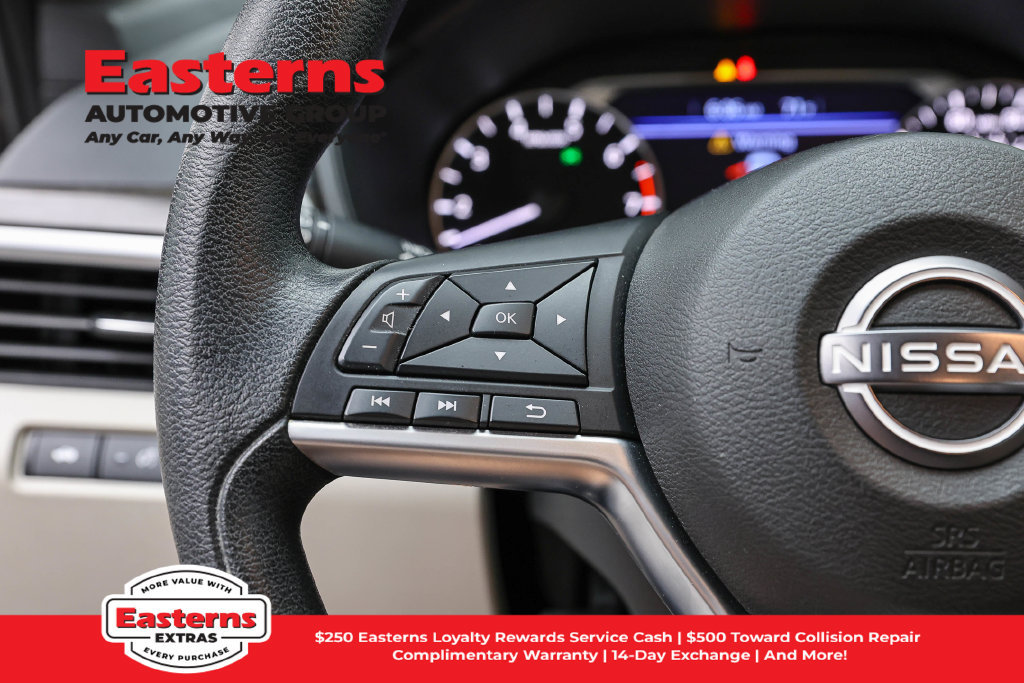 Used 2023 Nissan Altima 2.5 SV AWD/4WD image 16