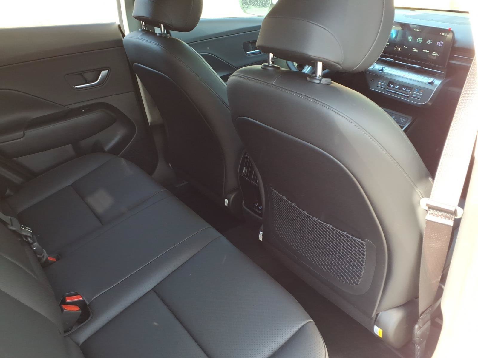 New 2027 Hyundai Kona Limited FWD image 8