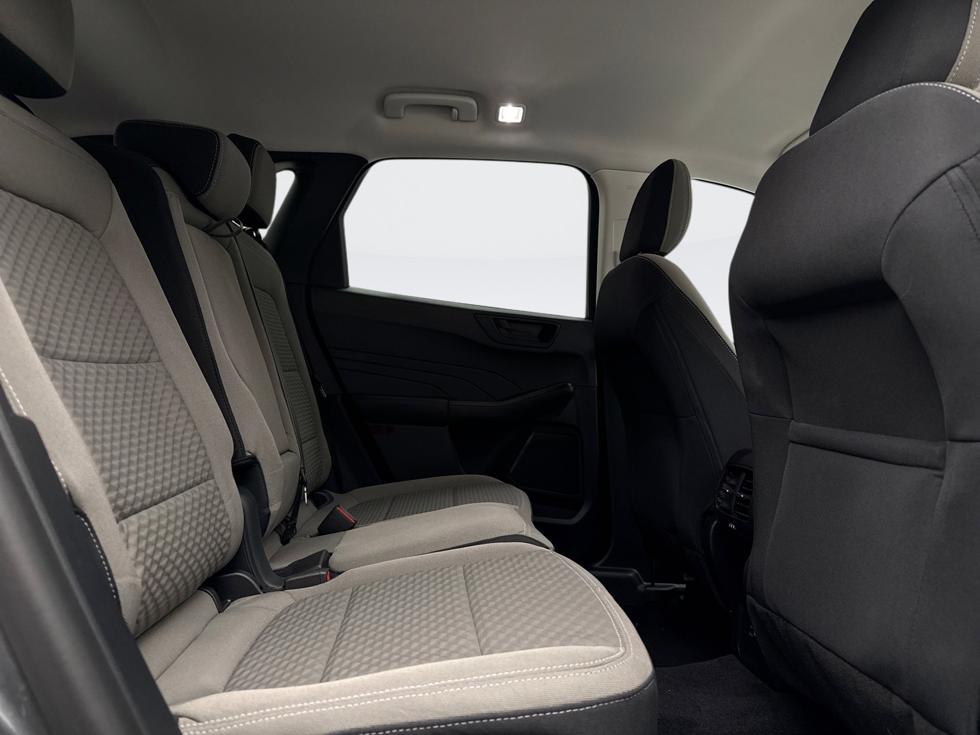 Used 2022 Ford Escape SE w/ Convenience Package image 17