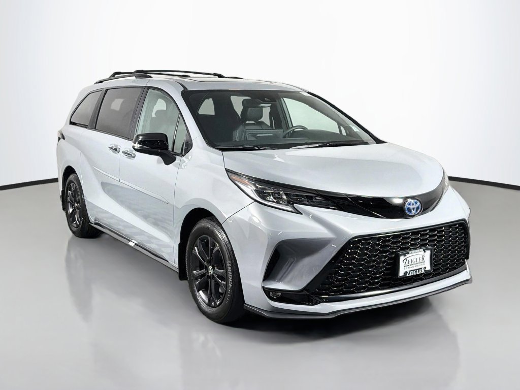 Used 2025 Toyota Sienna XSE w/ XSE Premium Package
