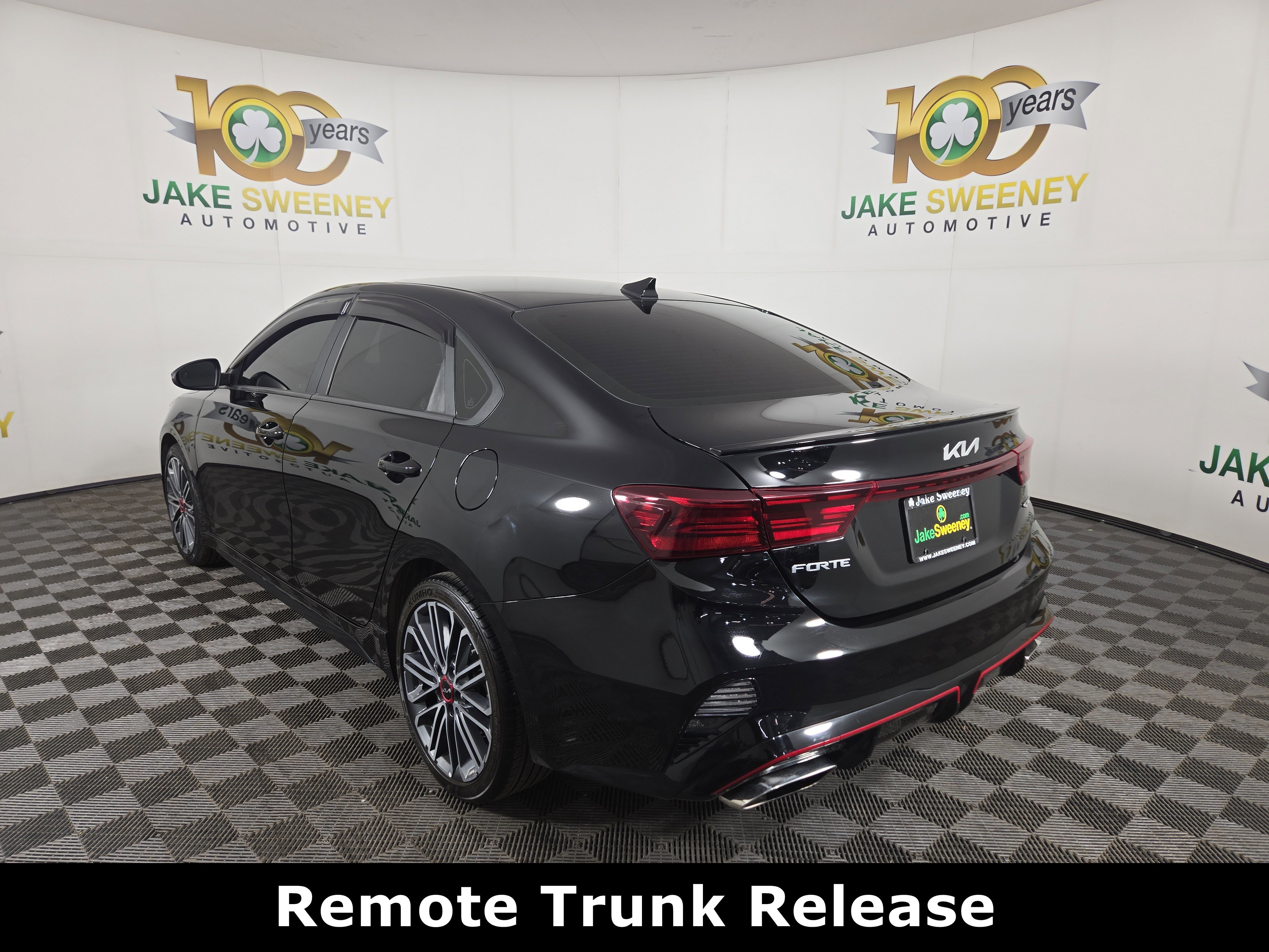 Used 2024 Kia Forte GT image 6