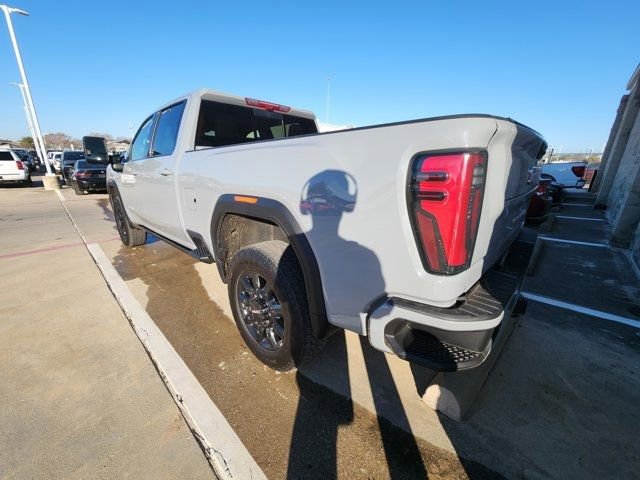Used 2024 GMC Sierra 2500 AT4 w/ AT4 Premium Plus Package image 3