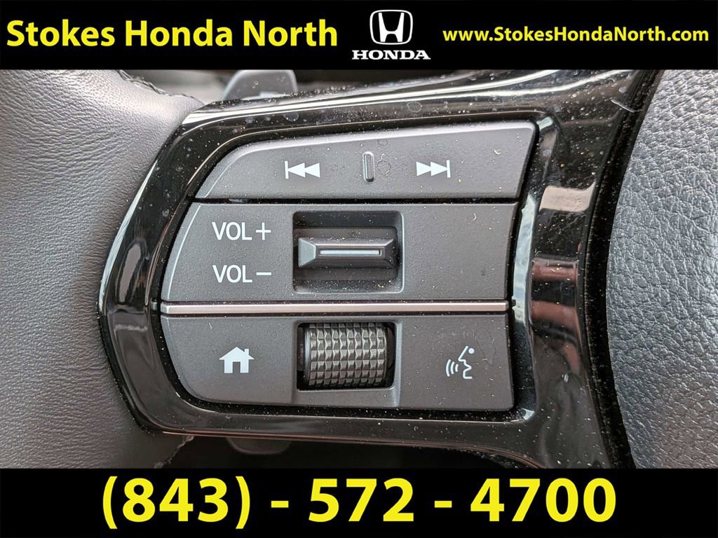 Certified 2025 Honda Pilot Touring image 31
