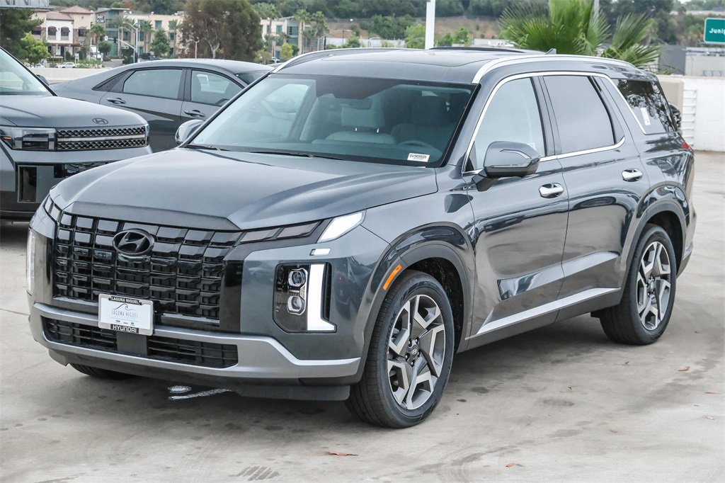 Used 2025 Hyundai Palisade SEL image 3