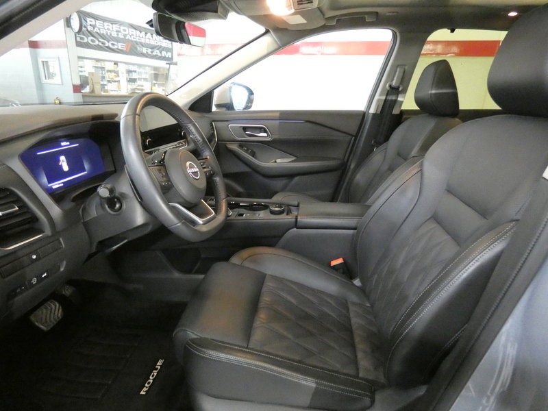 Used 2023 Nissan Rogue Platinum AWD/4WD image 10