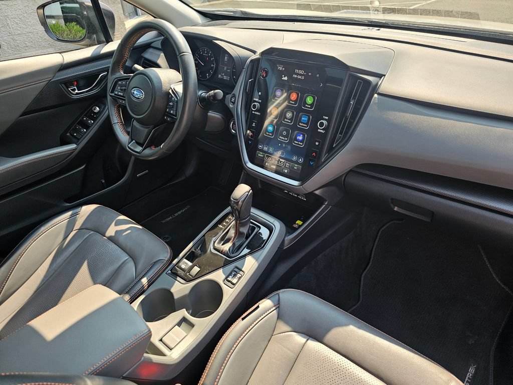 Used 2024 Subaru Crosstrek 2.5i Limited w/ Crosstrek Mirror Package AWD/4WD image 10