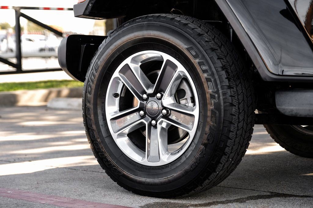 Used 2020 Jeep Wrangler Unlimited Sahara image 62