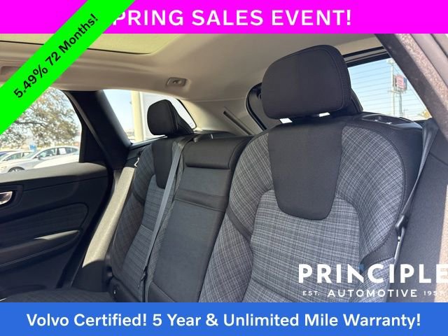 Certified 2023 Volvo XC60 B5 Core w/ Climate Package image 35