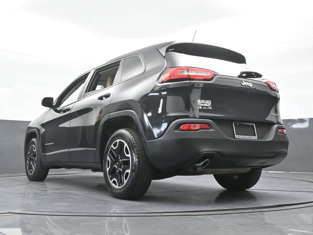 Used 2016 Jeep Cherokee Sport AWD/4WD image 52