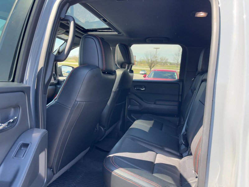 Used 2024 Nissan Frontier PRO-4X w/ Pro Premium Package image 10