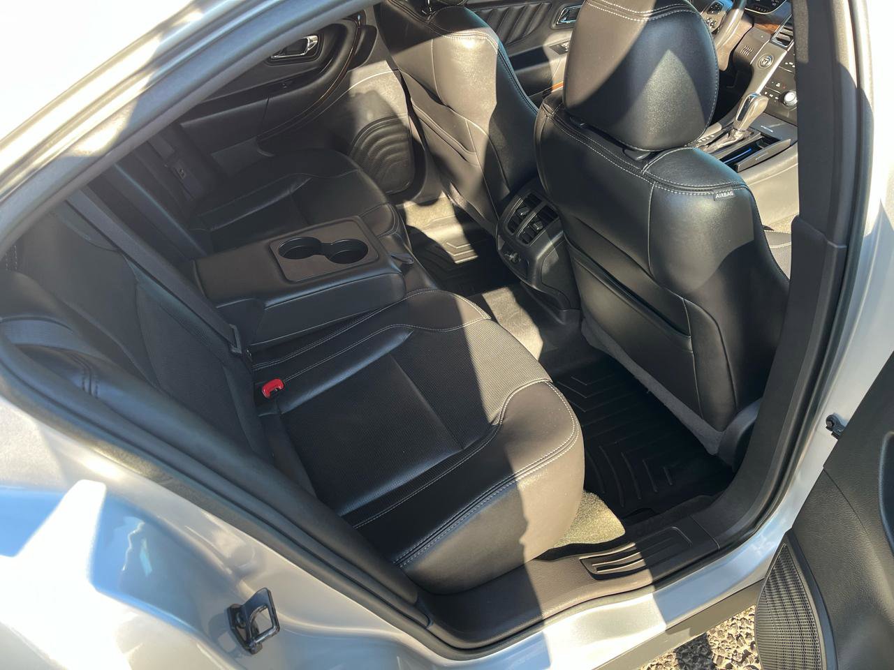 Used 2014 Ford Taurus Limited image 30