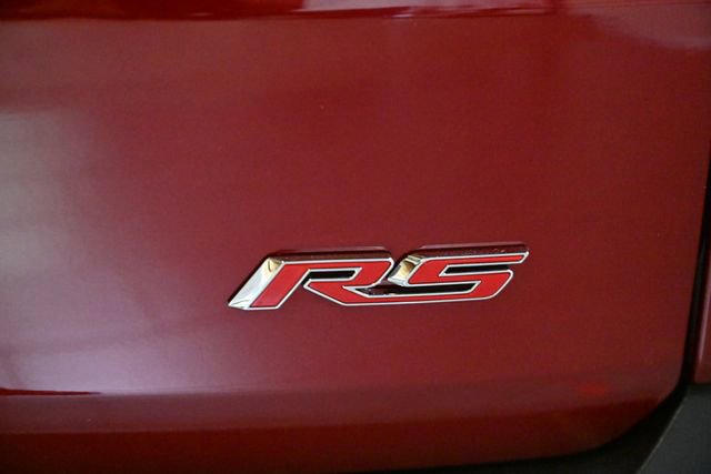 Used 2022 Chevrolet Traverse RS w/ LPO, 'HIT The Road' Package AWD/4WD image 11