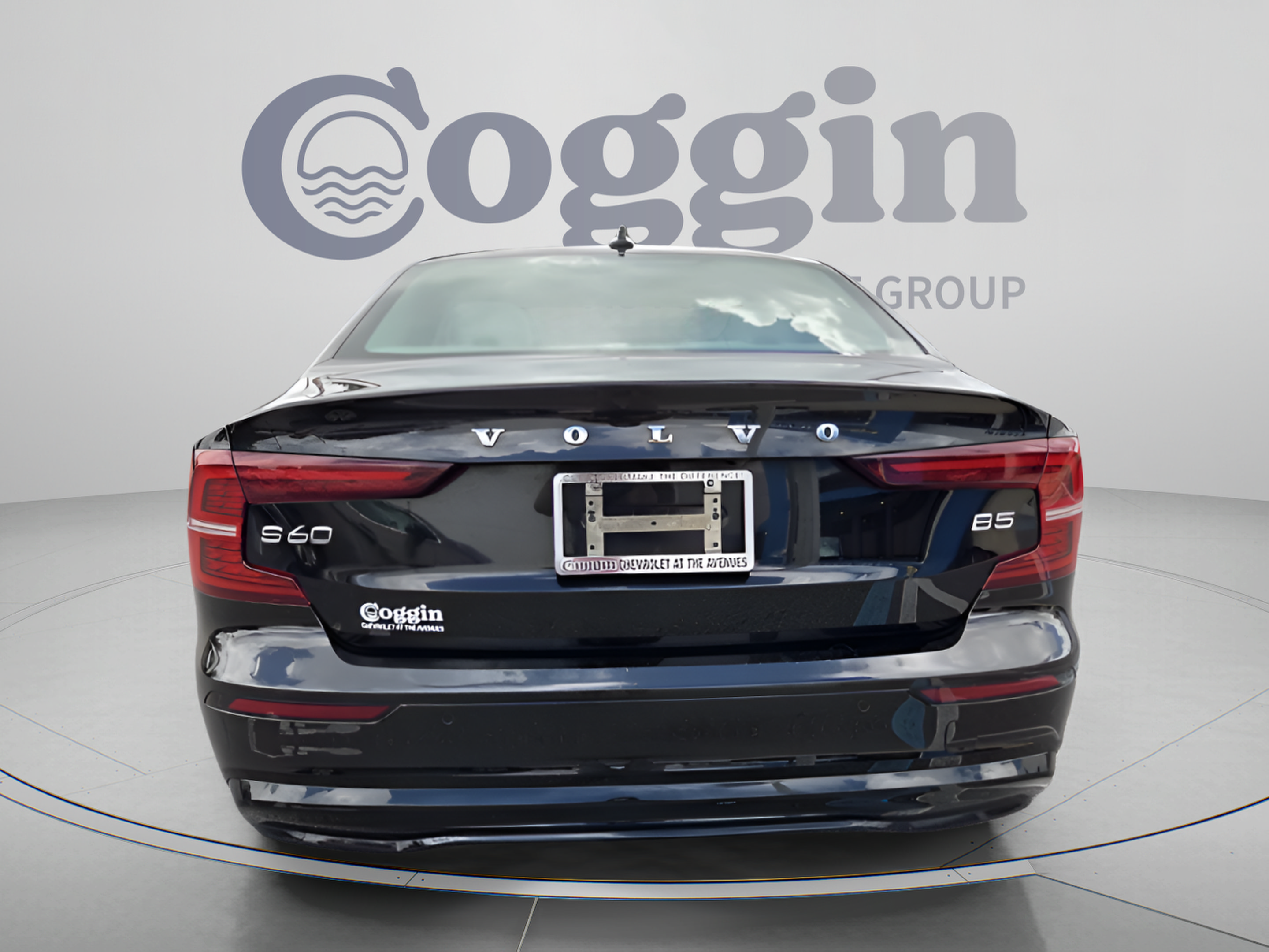 Used 2024 Volvo S60 B5 Plus FWD image 4