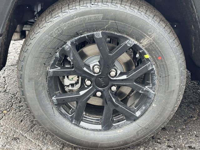 New 2026 Jeep Grand Cherokee Laredo image 31