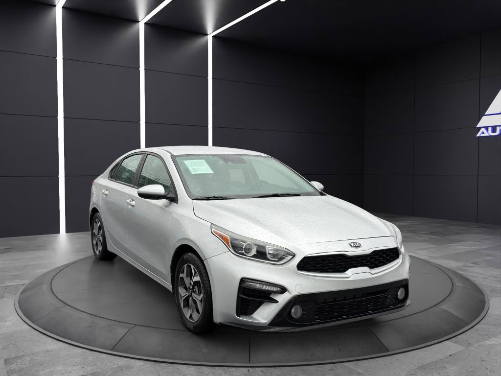 Used 2019 Kia Forte LXS image 3