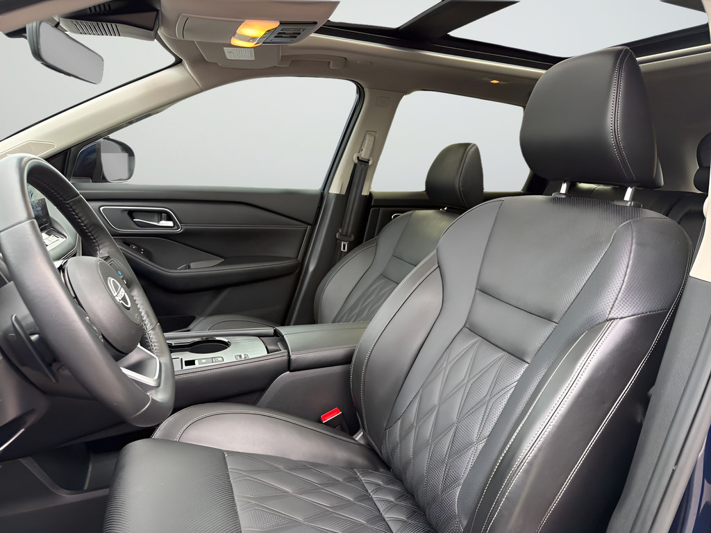 Used 2024 Nissan Rogue Platinum w/ Platinum Premium Package FWD image 19