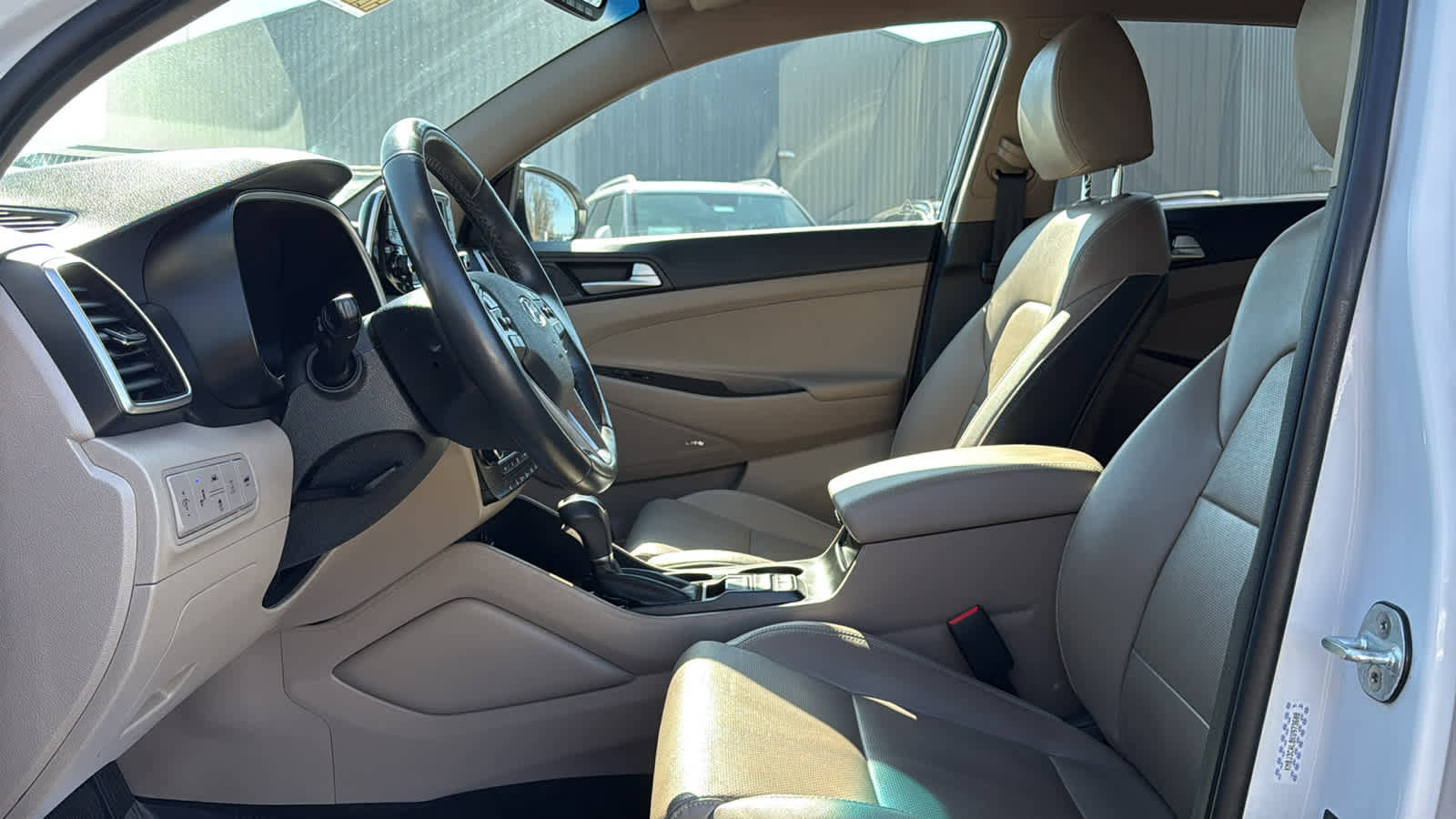 Used 2019 Hyundai Tucson Limited image 12