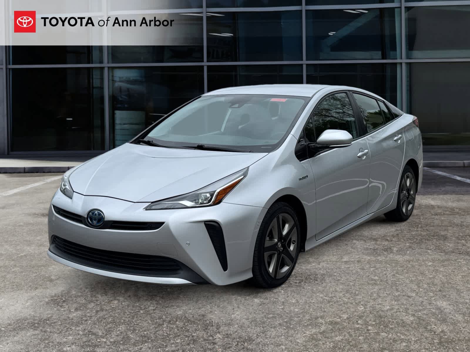 Used 2019 Toyota Prius XLE FWD image 8