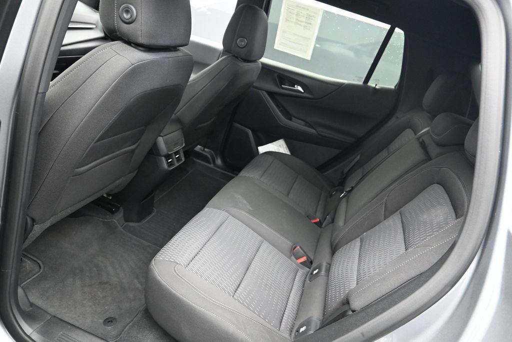 Used 2026 Chevrolet Equinox LT FWD image 18