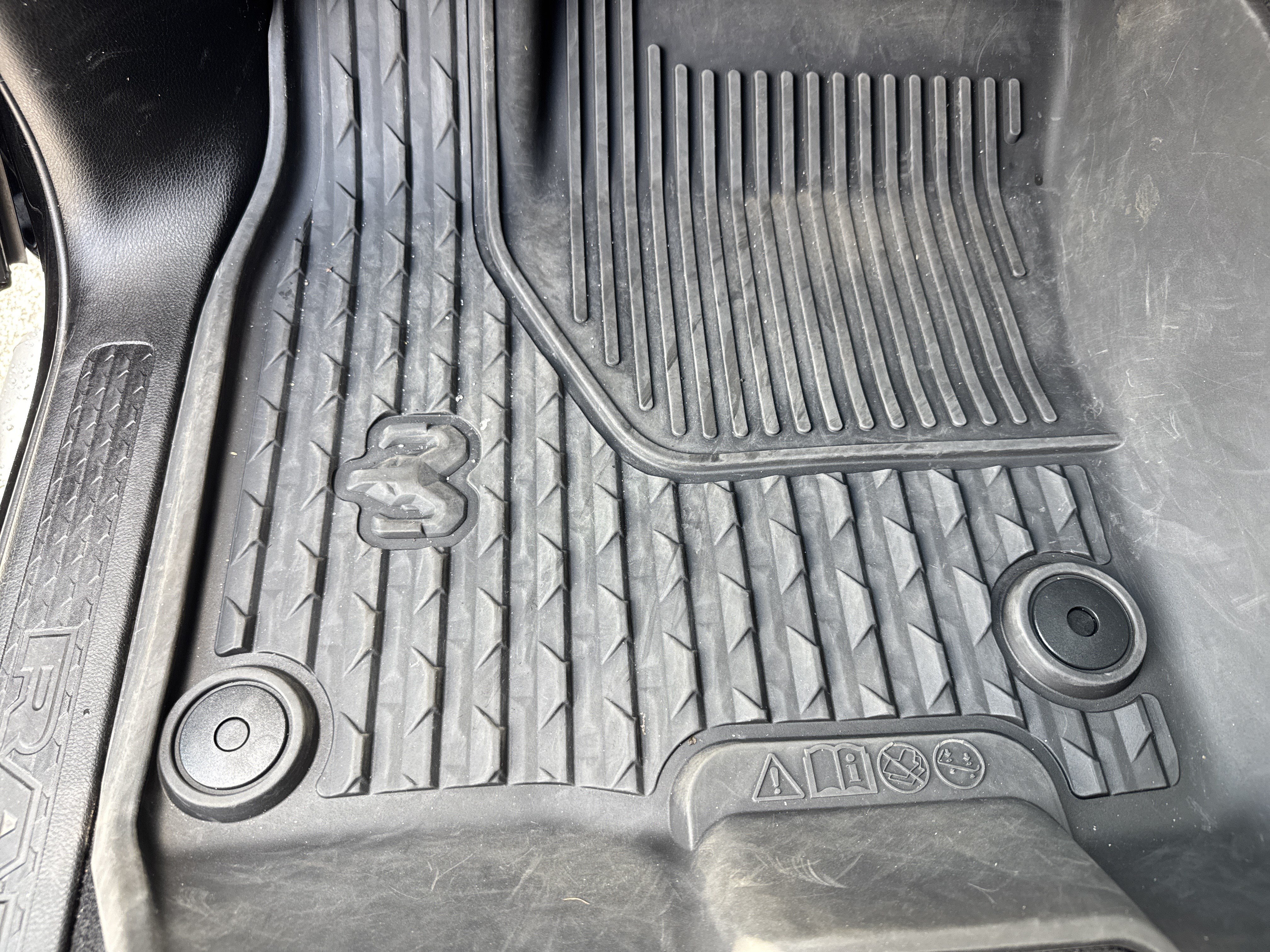 Used 2025 RAM 1500 Big Horn AWD/4WD image 17