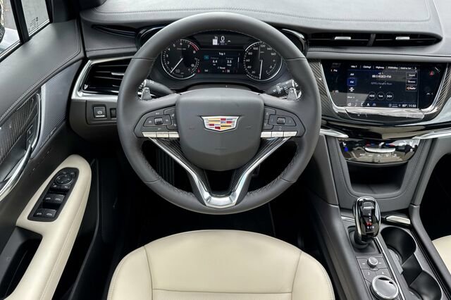 New 2025 Cadillac XT6 Sport image 14