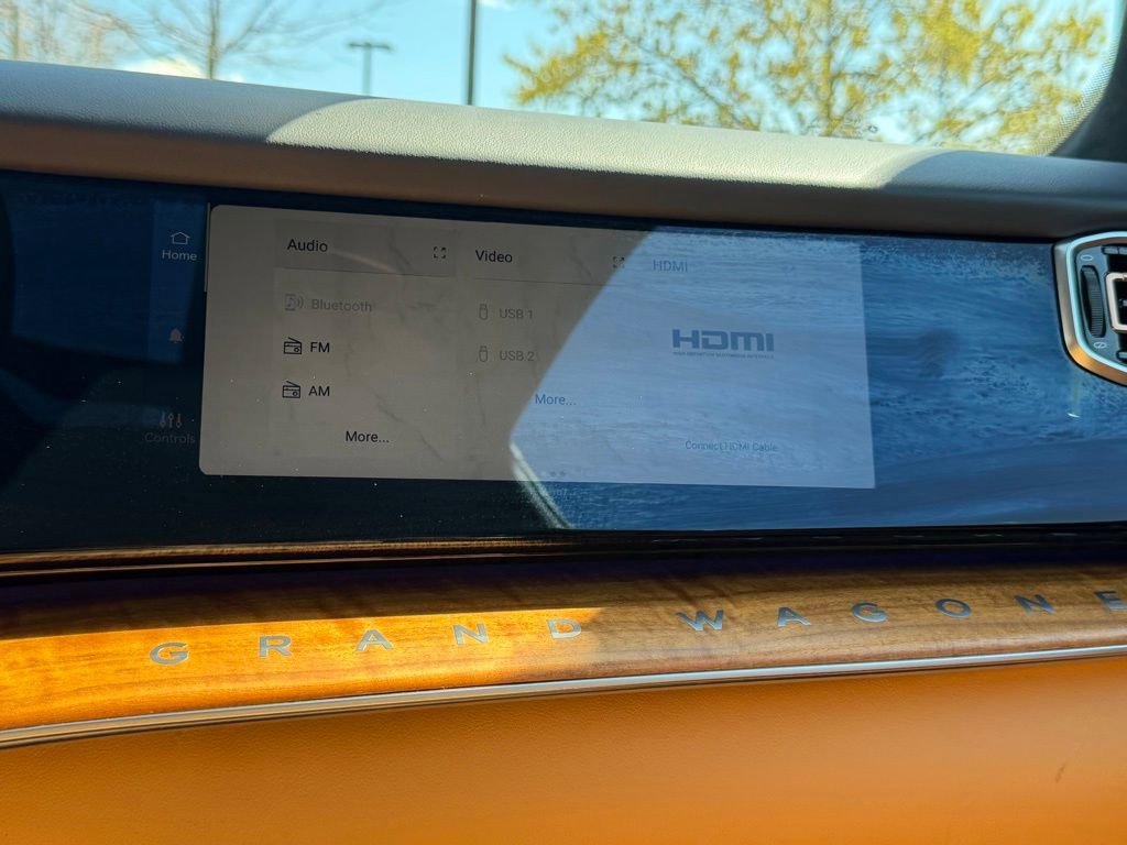 Certified 2025 Jeep Grand Wagoneer L Series III w/ Rear Seat Video Group 1 image 35